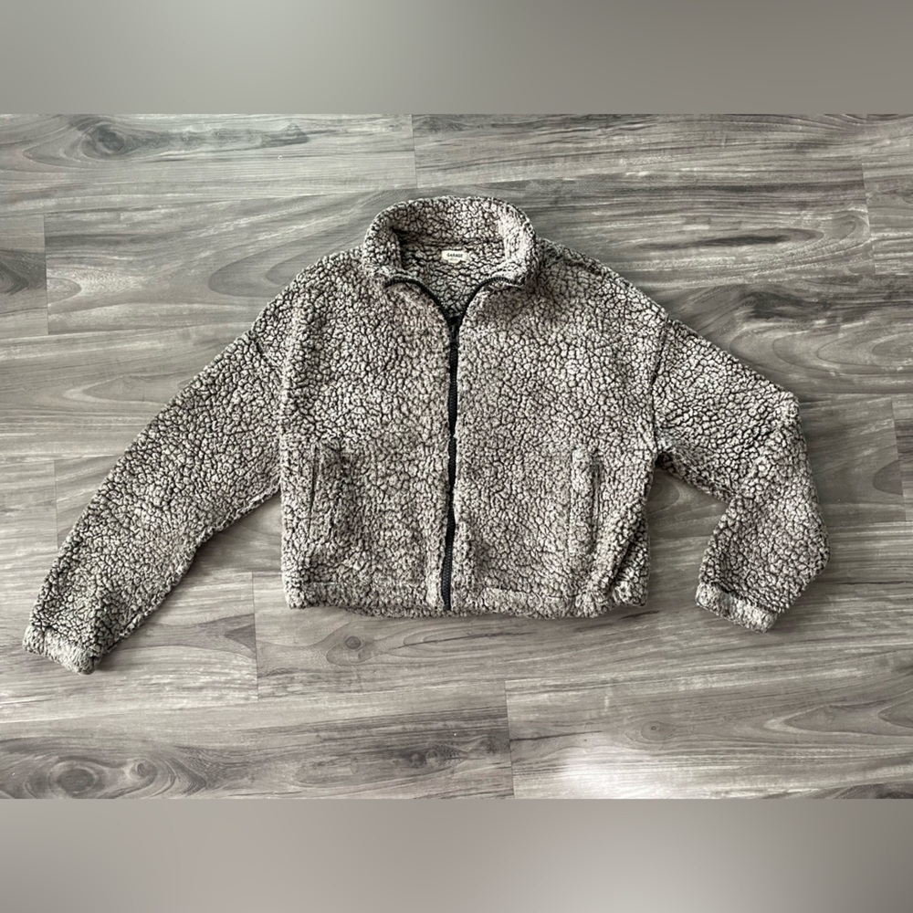 🔵Garage medium women’s soft plush zip up